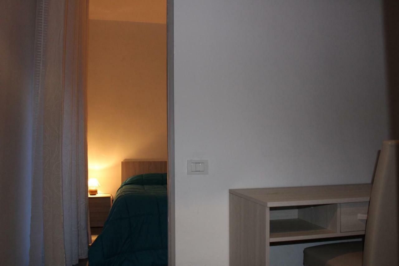 Triathlon B&B Lecce Extérieur photo